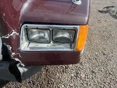 Freightliner FLD120 Headlight Assembly