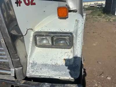 Freightliner FLD120 Classic Headlight Assembly for a 2007 Freightliner Classic 120