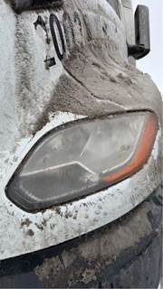 International LT625 Headlight Assembly