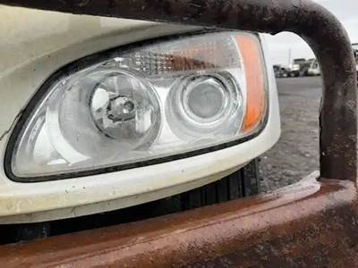 Kenworth T300 Headlight Assembly