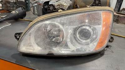 Kenworth T400 Headlight Assembly