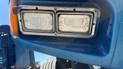 Kenworth T600 Headlight Assembly