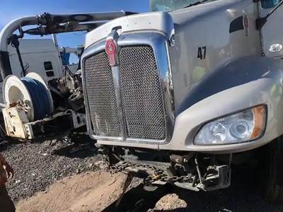 Kenworth T660 Headlight Assembly