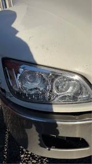 Kenworth T660 Headlight Assembly