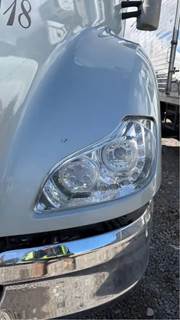 Kenworth T680 Headlight Assembly