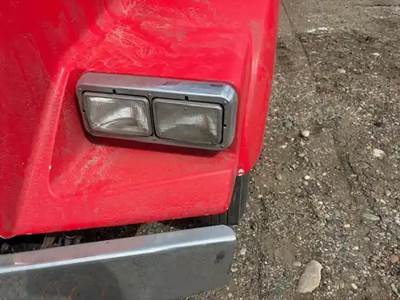 Kenworth T800 Headlight Assembly