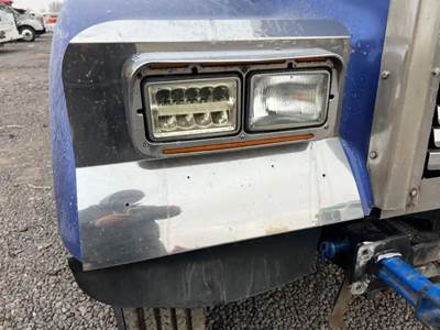Kenworth W900 Headlight Assembly