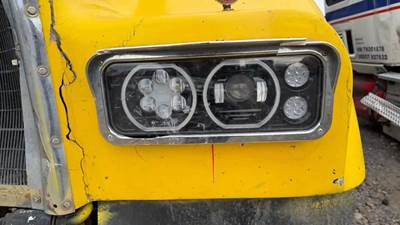 Kenworth W900 Headlight Assembly