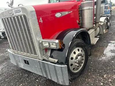 Peterbilt 379 Headlight Assembly