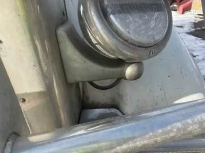 Peterbilt 389 Headlight Assembly