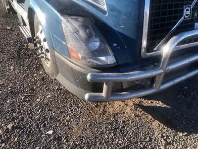 Volvo VNL Headlight Assembly