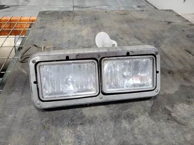 Western Star 4900FA Headlight Assembly for a 2019 Western Star 4900 FA