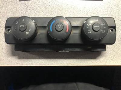 Freightliner Cascadia 125 Heater / AC Temp Control