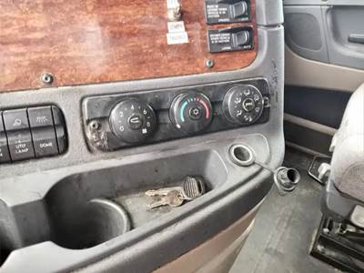 Freightliner Cascadia 125 Heater / AC Temp Control