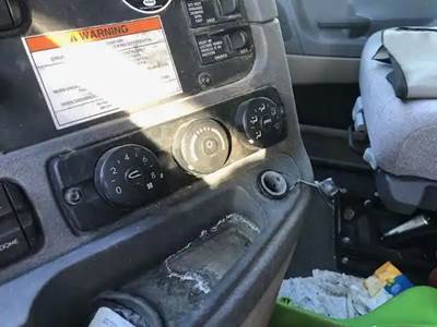 Freightliner Cascadia 125 Heater / AC Temp Control