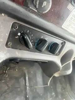 Freightliner M2 106 Heater / AC Temp Control