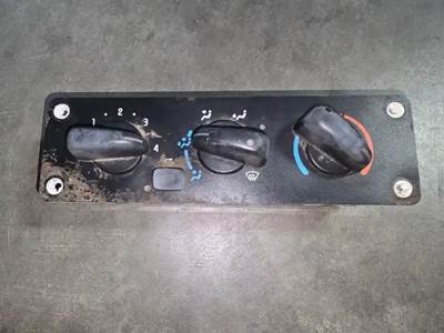 Freightliner M2 106 Heater / AC Temp Control