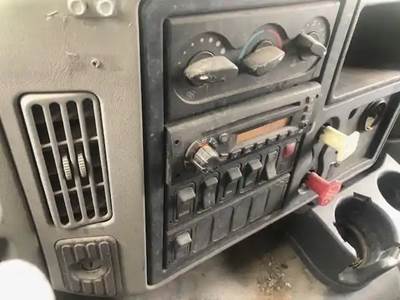 International HV513 Heater / AC Temp Control