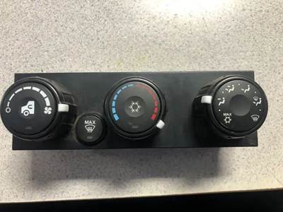 International LT625 Heater / AC Temp Control