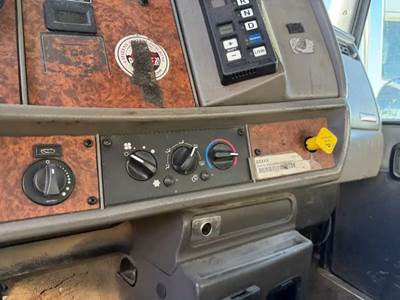 Kenworth T300 Heater / AC Temp Control
