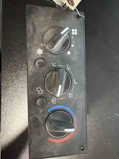 2006 Kenworth W900 Heater Control Assembly, Part # 19196AA