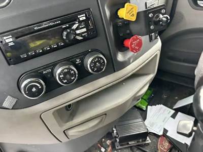 Peterbilt 579 Heater / AC Temp Control