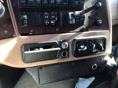 Western Star 4900EX Heater / AC Temp Control
