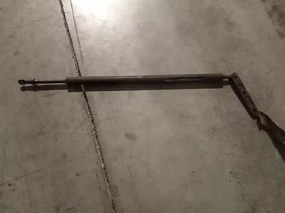 Kenworth T680 Hood Hinge