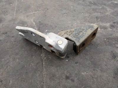Kenworth T880 Hood Hinge