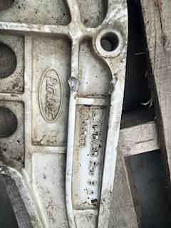 Peterbilt 387 Hood Hinge