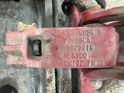 Peterbilt 579 Hood Hinge