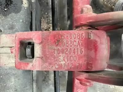 Peterbilt 579 Hood Hinge