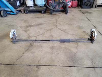 Volvo VNM42T Hood Hinge