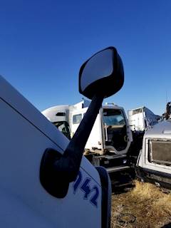 Freightliner Cascadia 125 Hood Part