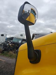 Freightliner Cascadia 125 Hood Part