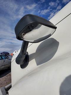 Freightliner Cascadia 125 Hood Part