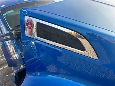 Kenworth T680 Hood Part