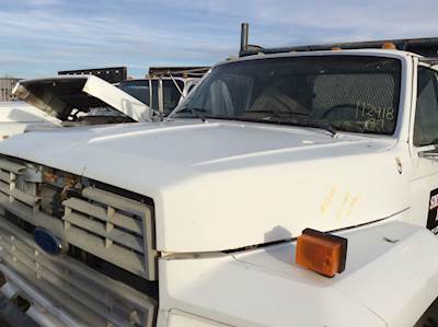 Ford F-700 Hood for a 1987 Ford F700