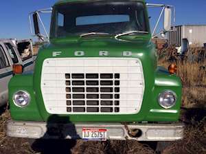 Ford LN700 Hood
