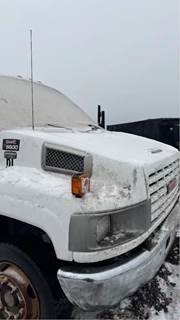 GMC C5500 Hood