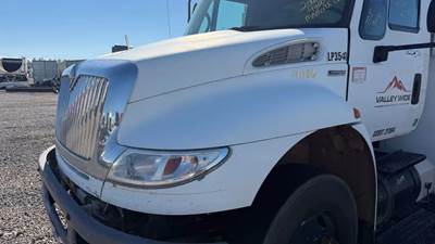 International 4400 Hood