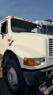 International 4600 Hood