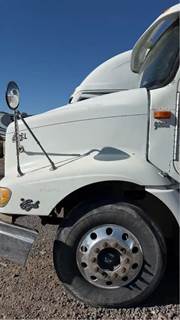 International 9200i Hood