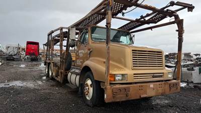 International F-8200 Hood