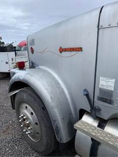 International F9370 Hood for a 1987 International F-9370