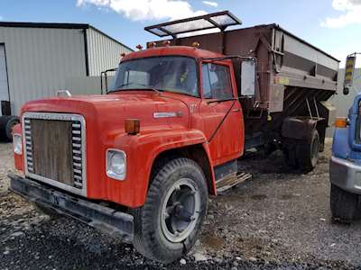 International Loadstar 1700 Hood for a 1974 International 1700 LOADSTAR