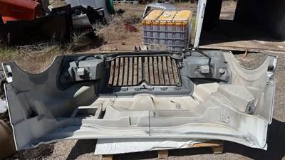 Used 2014 International TerraStar Hood Assembly