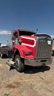 Used 2001 Kenworth T800 Wide Hood Assembly