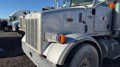 Used 2005 Peterbilt 357 Hood Assembly