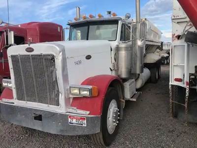 Peterbilt 379 Hood